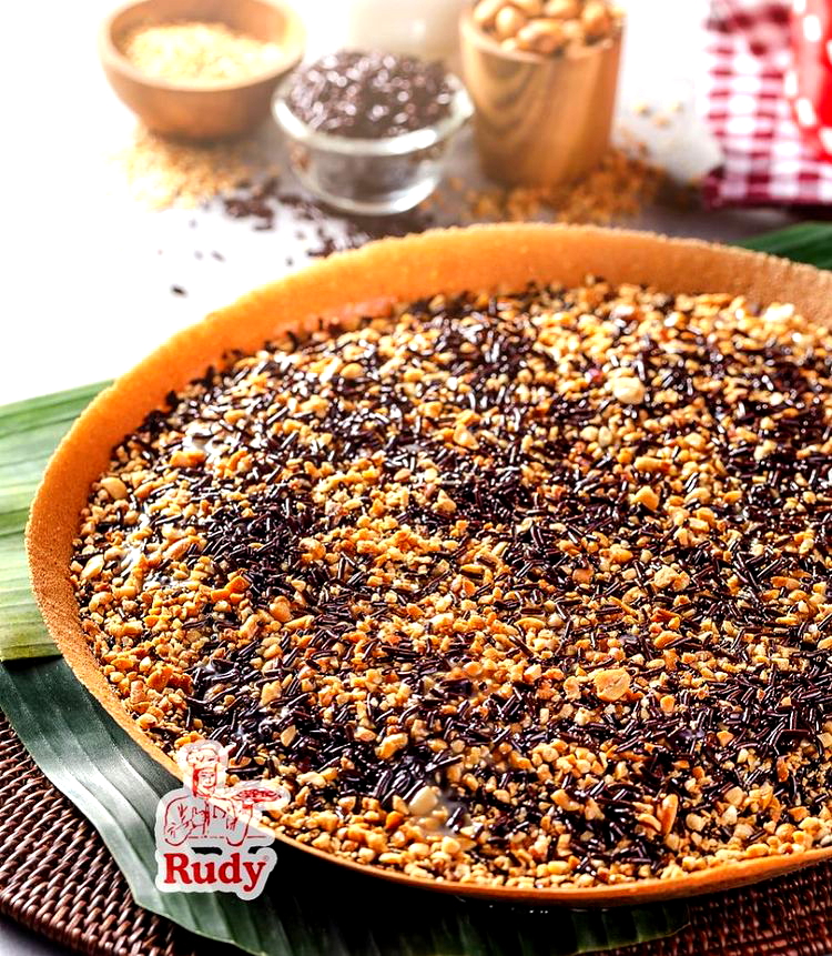 Martabak Fawaz: Rahasia Rasa yang Menyapa di Setiap Gigitan